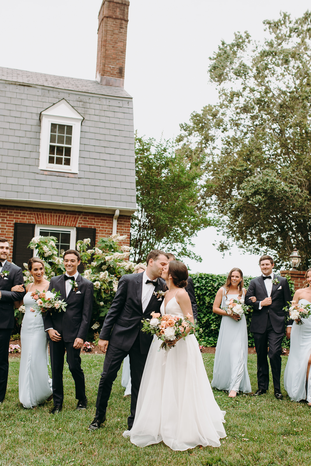 bridal party candid