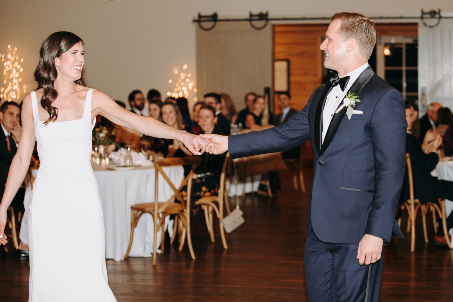 first dance at king family vineyards