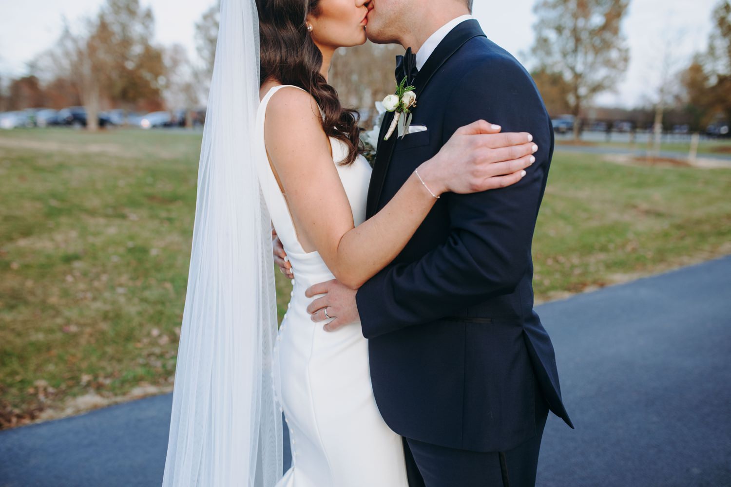 wedding kiss