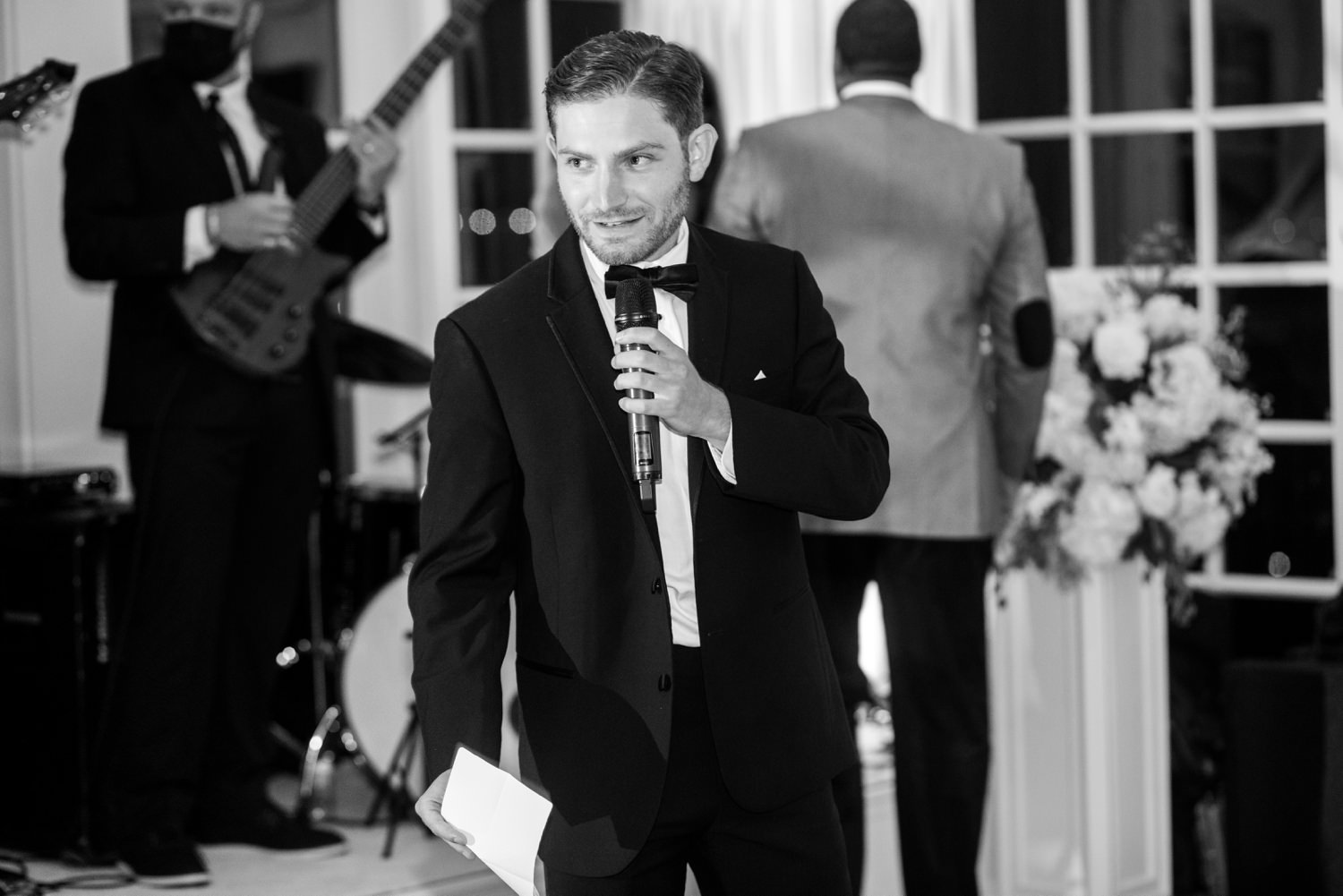 best man with mic