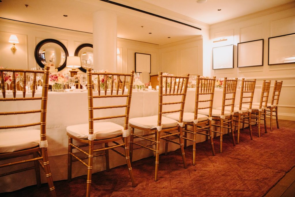 chivari wedding chairs