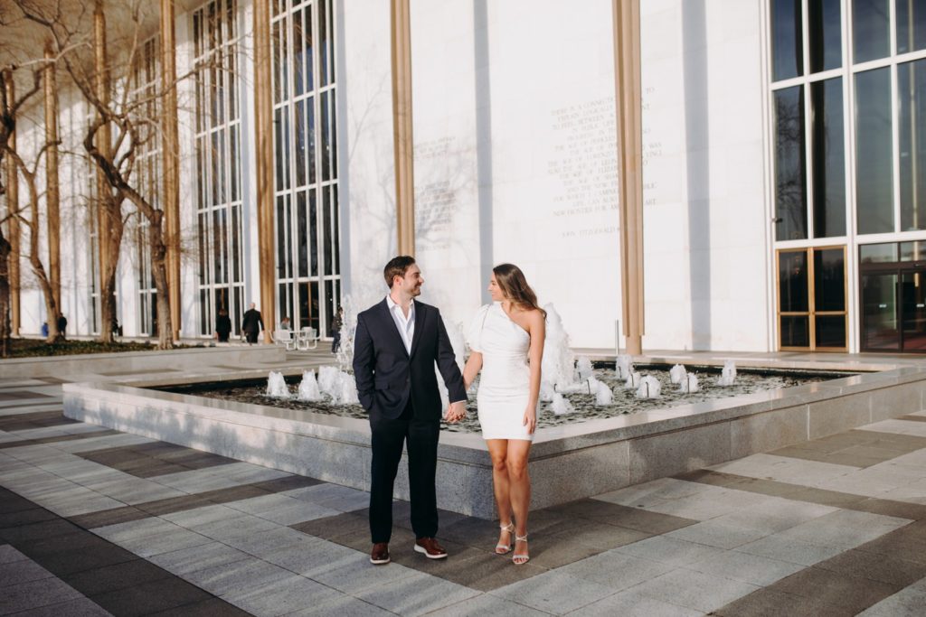 couple posing at Kennedy center