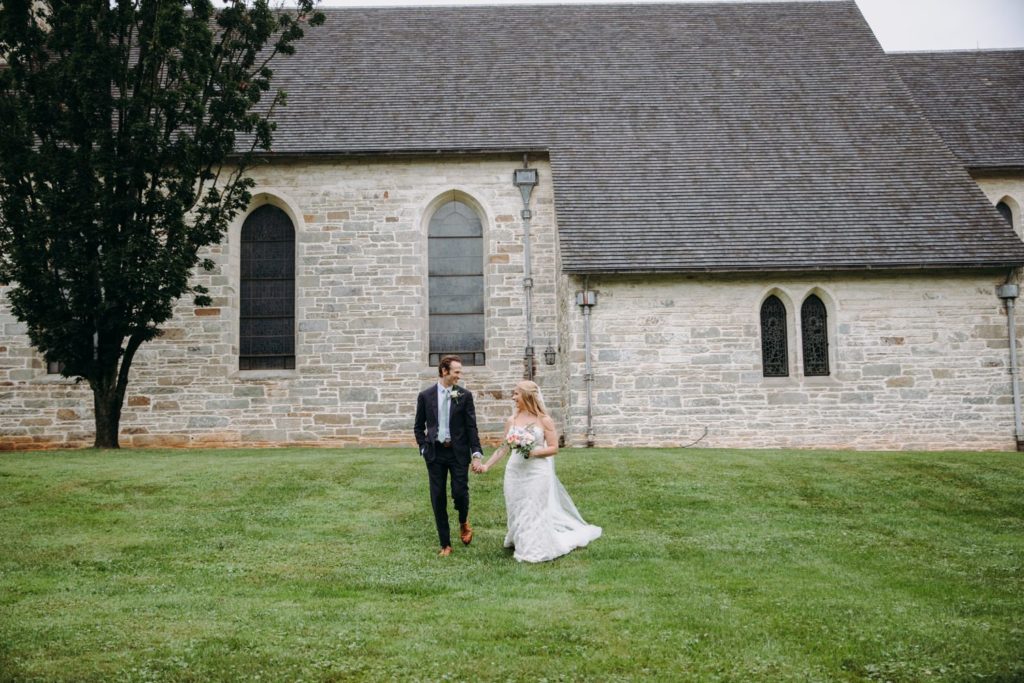 trinity church bride and groom portraits