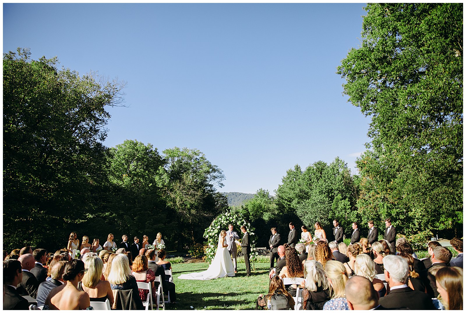 the Clifton Inn wedding ceremony