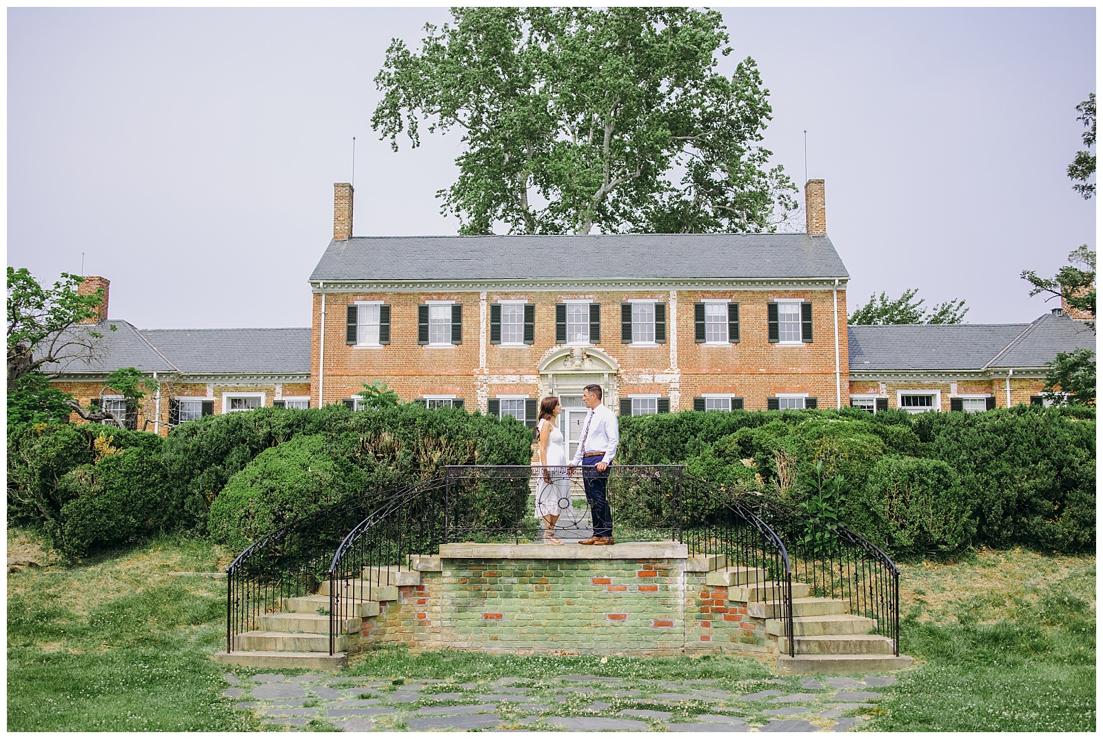 engagement photos at Chatham Manor in Fredericksburg