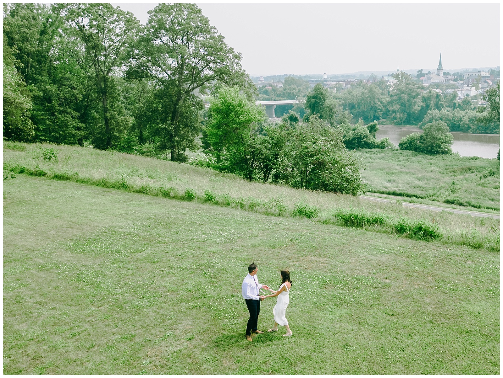 engagement photos in northern Virginia at Chatham Manor in Fredericksburg