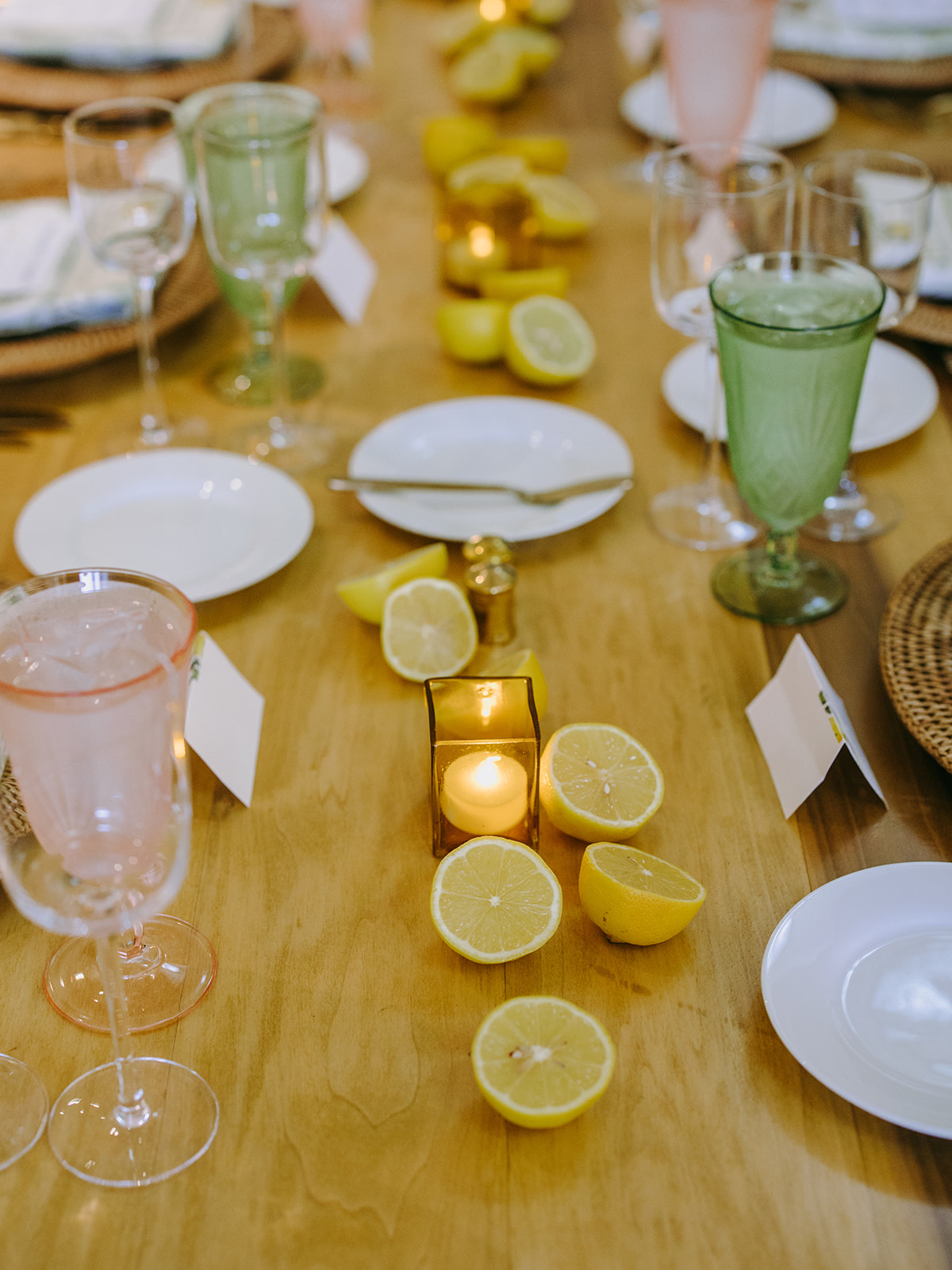 tables were adorned with vibrant lemons, oranges, and grapefruits